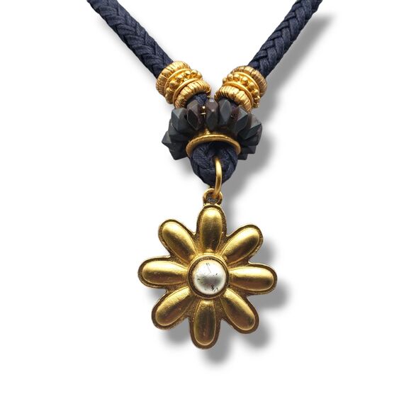 Pulcinno Black Corded Collar Necklace Matte Brushed Gold Tone Flower Pendant - Picture 10 of 11
